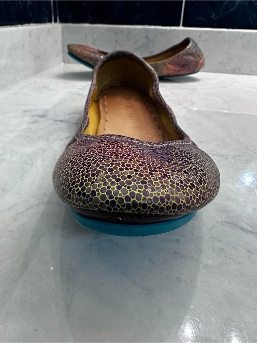 TOSCANI TIEKS. RARE FIND. DISCONTINUED. Size 10 - Picture 8 of 12